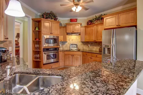 7112 Golfside Dr, Covington, GA 30014 photo 11