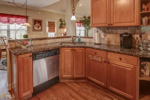 7112 Golfside Dr, Covington, GA 30014 photo 13