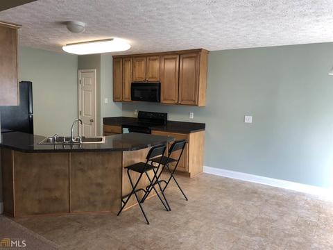 105 Richmond Dr, Lagrange, GA 30240 photo 14
