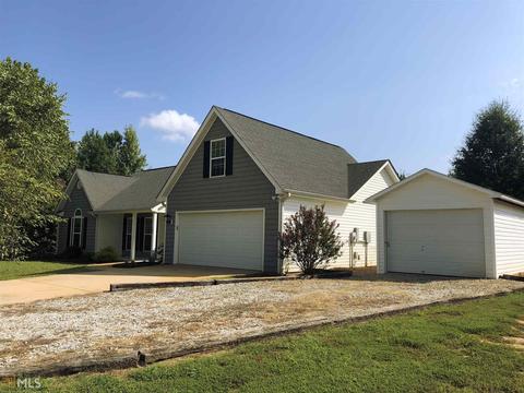 105 Richmond Dr, Lagrange, GA 30240 photo 1