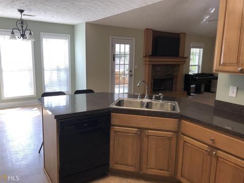 105 Richmond Dr, Lagrange, GA 30240 photo 15