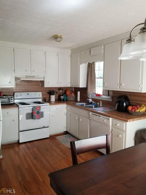 35 Oakridge Dr, Covington, GA 30014 photo 7