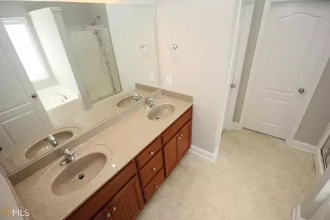 107 N Pointe Pkwy, Lagrange, GA 30240 photo 8