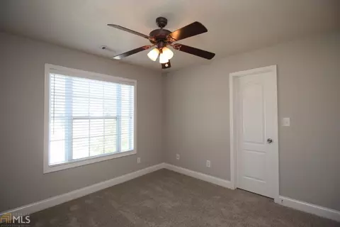 107 N Pointe Pkwy, Lagrange, GA 30240 photo 24