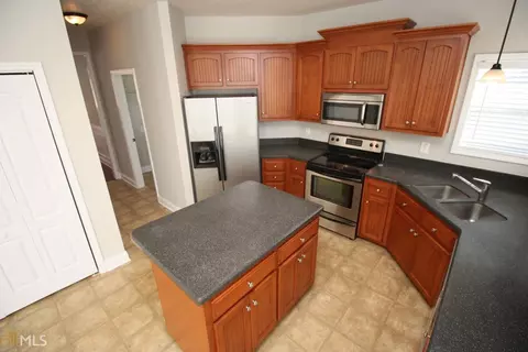 107 N Pointe Pkwy, Lagrange, GA 30240 photo 11