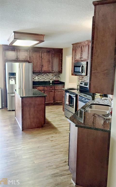 1437 Dillard Heights Dr, Bethlehem, GA 30620 photo 8
