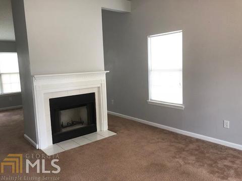 6157 Christopher Ter, Rex, GA 30273 photo 3