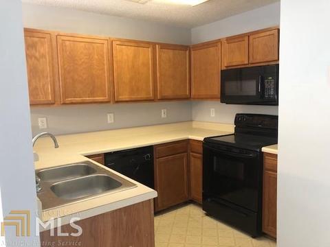 6157 Christopher Ter, Rex, GA 30273 photo 4