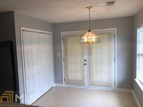 6157 Christopher Ter, Rex, GA 30273 photo 6
