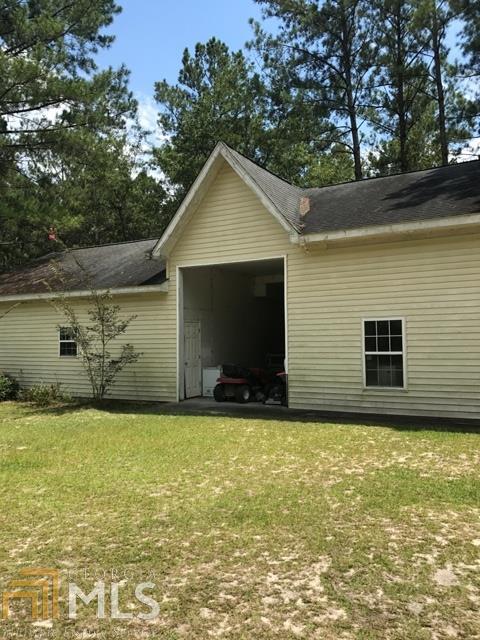401 Stanfield Ln, Claxton, GA 30417 photo 11
