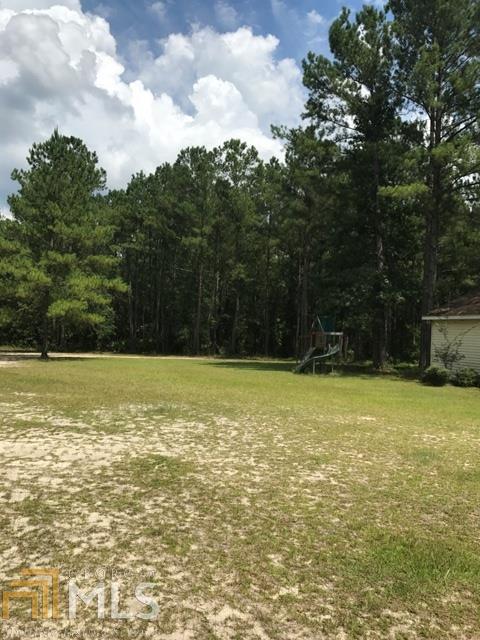 401 Stanfield Ln, Claxton, GA 30417 photo 2