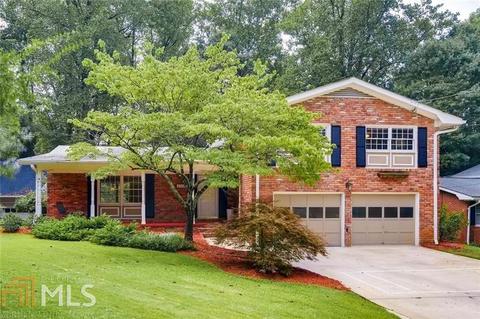 4216 Longview Dr, Chamblee, GA 30341 photo 1