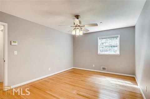 4216 Longview Dr, Chamblee, GA 30341 photo 12