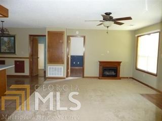 102 Apache Ln, Bonaire, GA 31005 photo 3