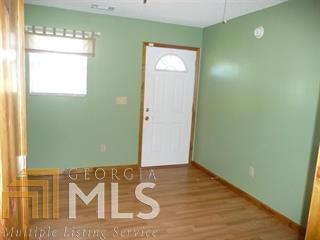 102 Apache Ln, Bonaire, GA 31005 photo 7