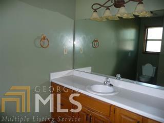 102 Apache Ln, Bonaire, GA 31005 photo 11