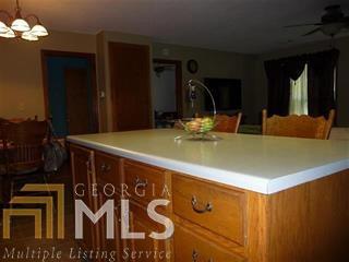 102 Apache Ln, Bonaire, GA 31005 photo 10