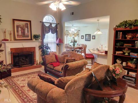 100 Moss Pointe Dr, Mcdonough, GA 30253 photo 5