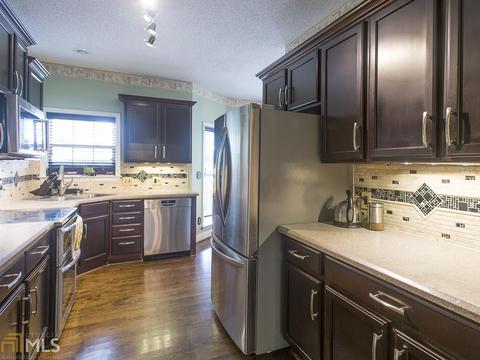 404 Aviemore Loop, Mcdonough, GA 30253 photo 14