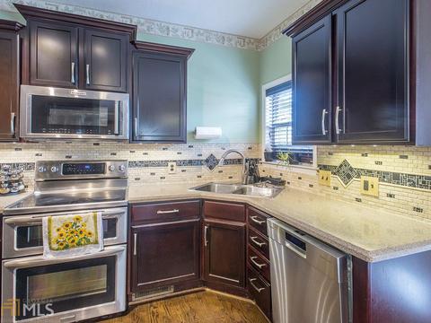 404 Aviemore Loop, Mcdonough, GA 30253 photo 12