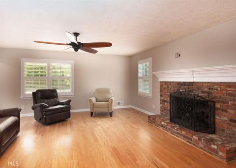 145 Brooks Dr, Tyrone, GA 30290 photo 20