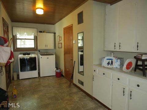 934 Brookdale Rd, Toccoa, GA 30577 photo 9