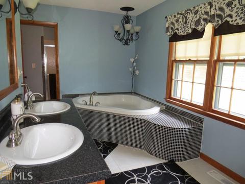 934 Brookdale Rd, Toccoa, GA 30577 photo 21