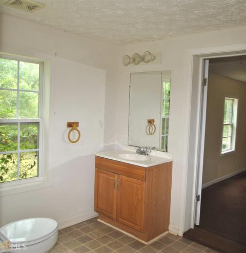 2534 E Highway 16, Jackson, GA 30233 photo 12