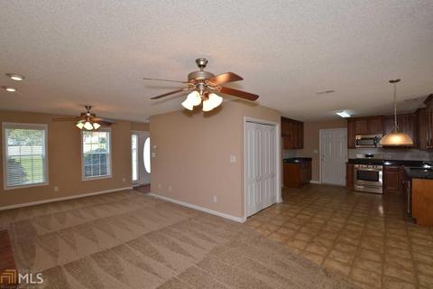 237 Whitney Ln, Mcdonough, GA 30253 photo 4
