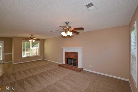 237 Whitney Ln, Mcdonough, GA 30253 photo 3