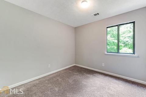 3844 Pine Needle Dr, Duluth, GA 30096 photo 13