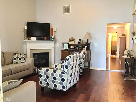 156 Madison Ave, Jackson, GA 30233 photo 4