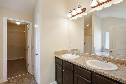 213 Ousley, Perry, GA 31069 photo 17