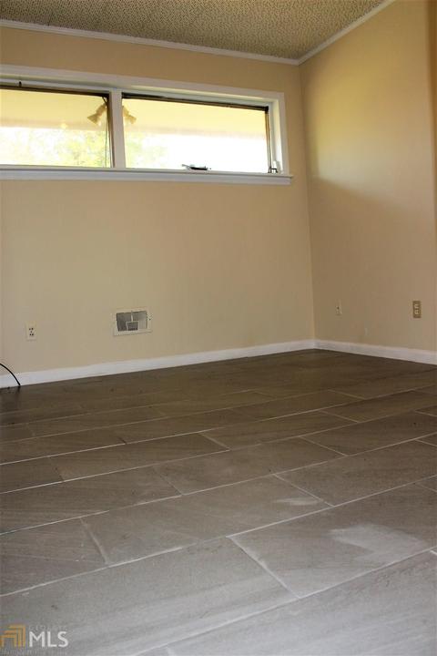512 Holmes St, Barnesville, GA 30204 photo 20