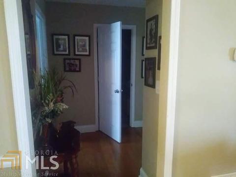804 Groaning Rock Rd, Commerce, GA 30530 photo 5