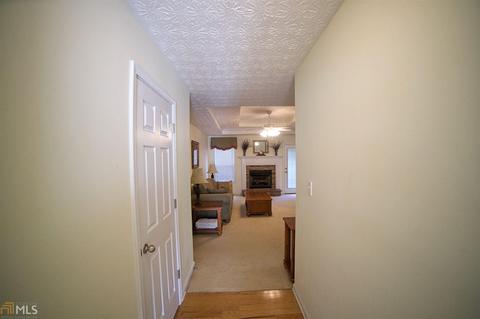 1419 Ericas Pt, Winder, GA 30680 photo 5
