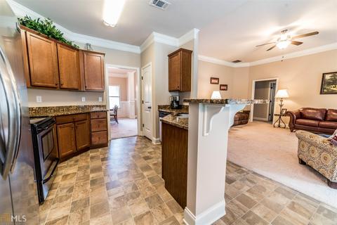 2839 Shadowstone Way, Winder, GA 30680 photo 10