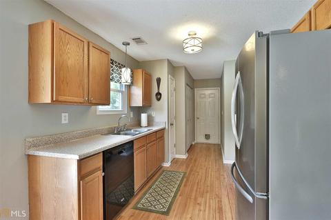 336 Stony Brook Cir, Jackson, GA 30233 photo 17