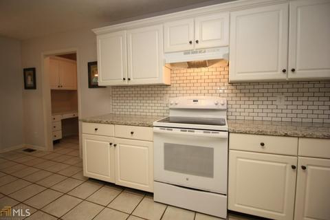 106 Colonial Ct, Lagrange, GA 30240 photo 14