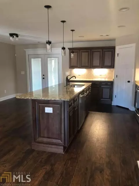 200 Kendall Ct, Perry, GA 31069 photo 3