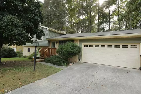 6571 Cameron Rd, Morrow, GA 30260 photo 1