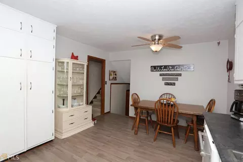 6571 Cameron Rd, Morrow, GA 30260 photo 8