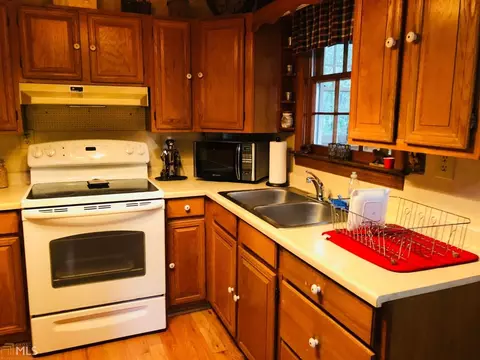 304 Skyview Cir, Clarkesville, GA 30523 photo 6