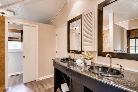 3667 Fortingale Rd, Chamblee, GA 30341 photo 17