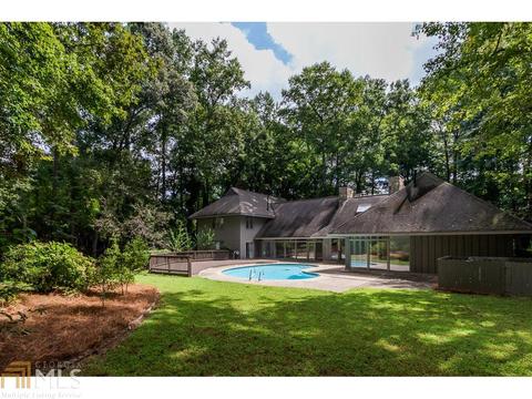 9610 Farmbrook Ln, Alpharetta, GA 30022 photo 8