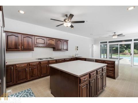 9610 Farmbrook Ln, Alpharetta, GA 30022 photo 21
