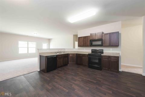 40 Glay Ct, Covington, GA 30016 photo 3