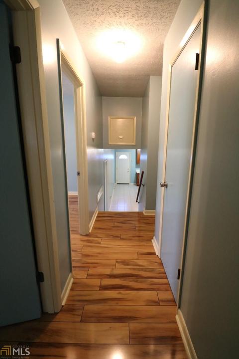 6772 Maddox Rd, Morrow, GA 30260 photo 9