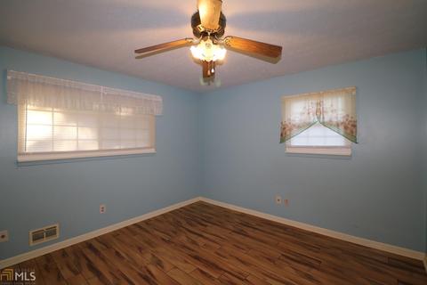 6772 Maddox Rd, Morrow, GA 30260 photo 8