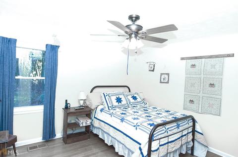 3257 W Point Rd, Lagrange, GA 30240 photo 9